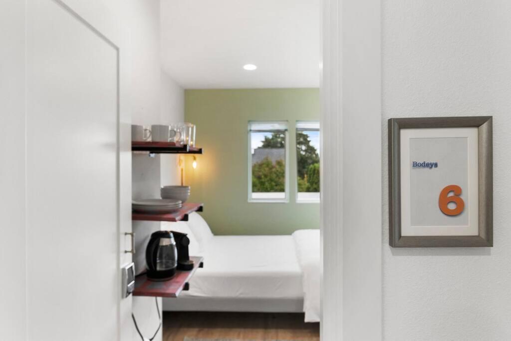 Bodhi's Sweet - Micro - 91walkscore Apartment